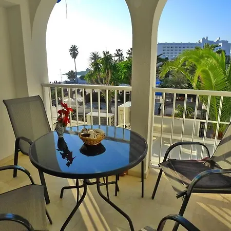 R1320 - Las Fuentes Nerja