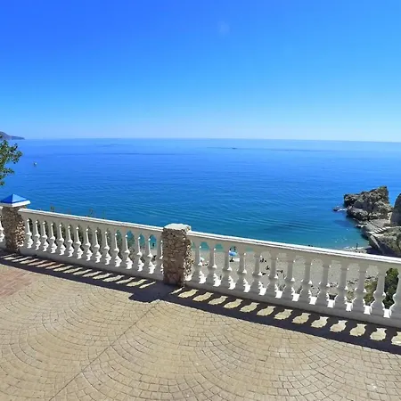 R1320 - Las Fuentes Apartment *