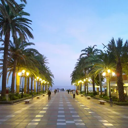 R1320 - Las Fuentes * Nerja